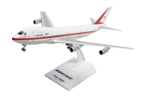 Model airplane of a Boeing 747 on a white background