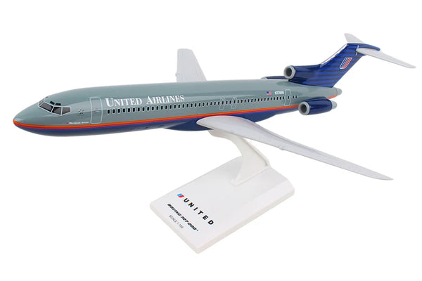 Model airplane of a United Airlines aircraft on a white background