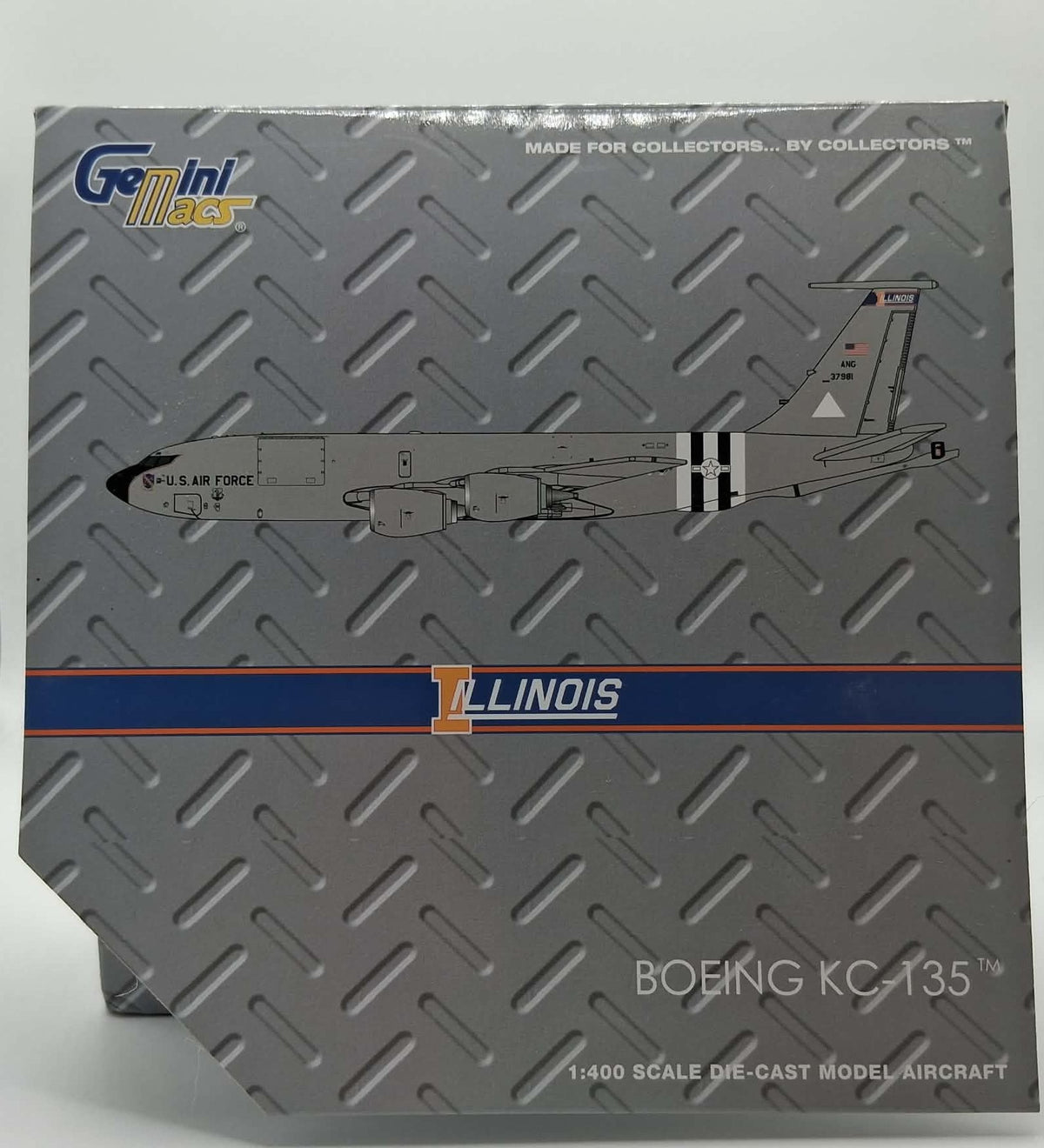 GoMiniMac 1:1400 scale die-cast model aircraft box for a Boeing KC-135, featuring a gray diamond plate design with a side profile illustration of the aircraft.