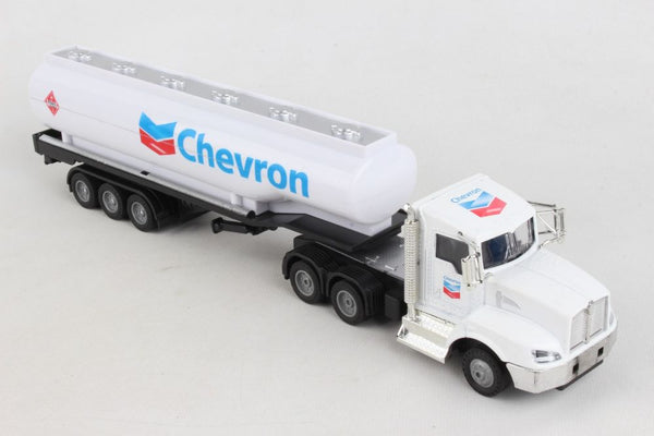 GW182006 CHEVRON TANKER TRUCK 1/50 with pull back action.