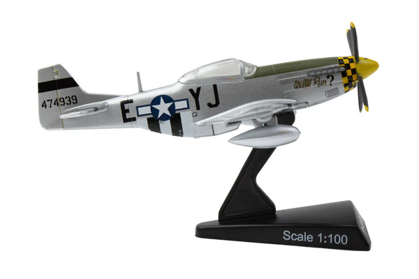 p-51 airplane model