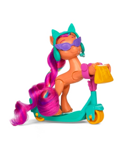 My Little Pony Sunny Starscout Rolling Scooter