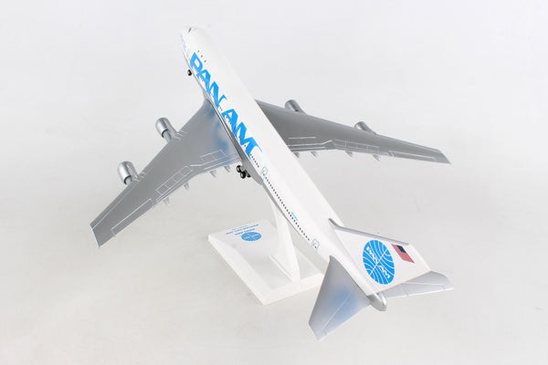 airplane model of a 747